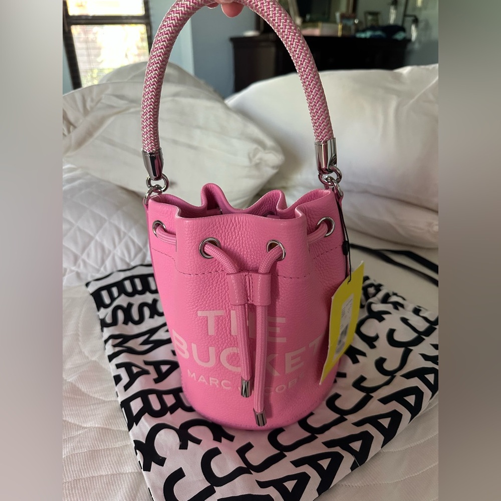 Authentic Marc Jacob’s The Bucket bag